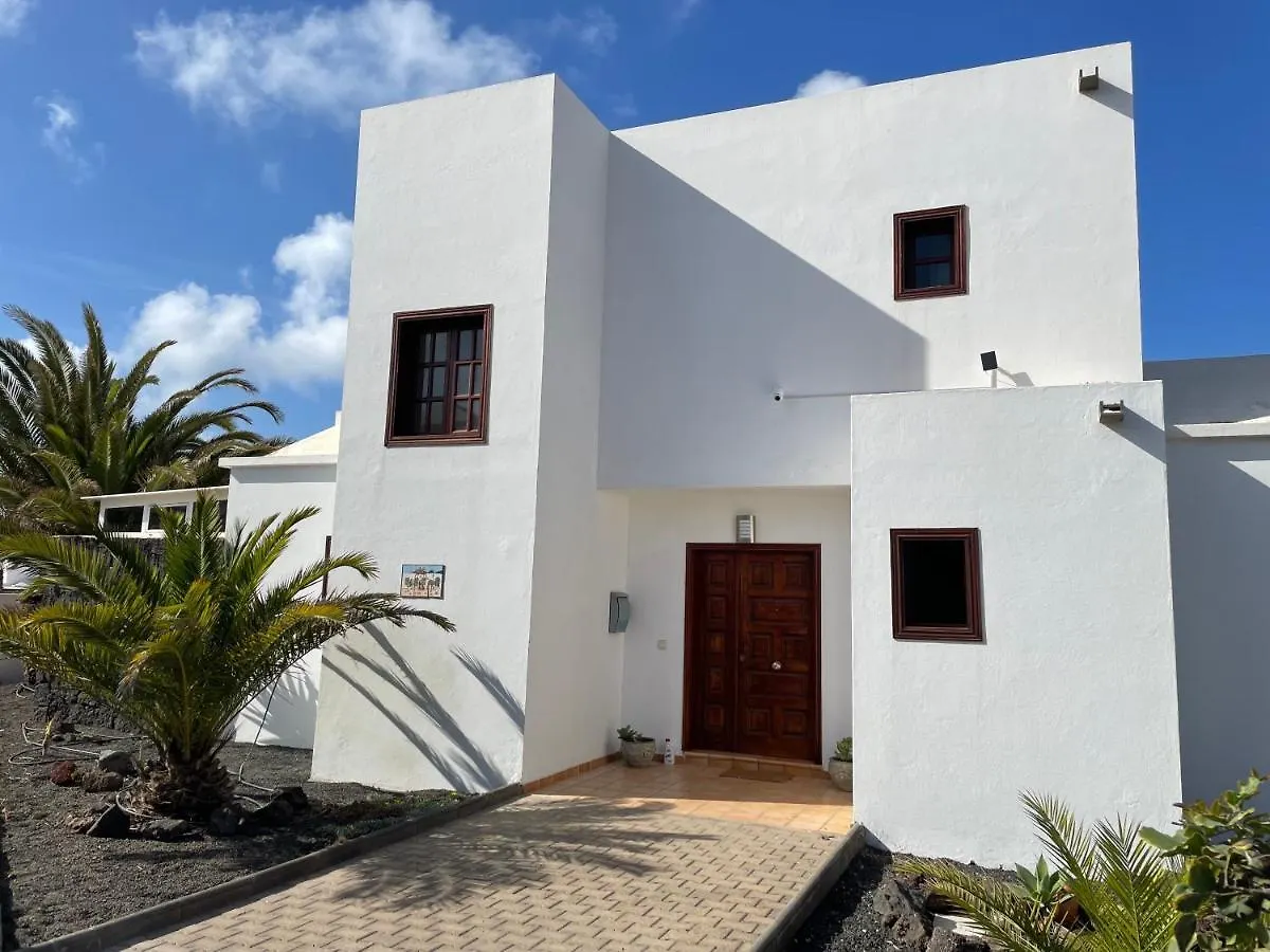 Villa Tropicana Playa Blanca